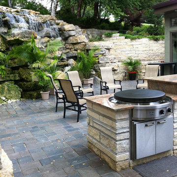 Outdoor Kitchen with Evo Circular Cooktop