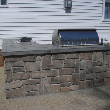 Outdoor Kitchens, Grills & Fireplaces