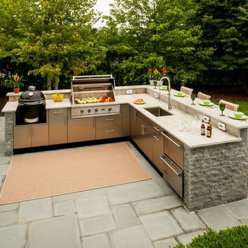 Outdoor Kitchens