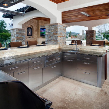 Outdoor Kitchens