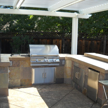 Outdoor Kitchens