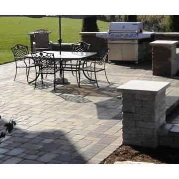 Outdoor Living & Entertainment Spaces