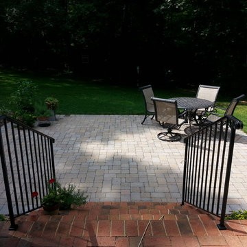 Outdoor Living Areas and Hardscapes