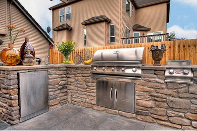 Outdoor Living, Backyard Kitchen & BBQ, Fire Pit, Hardscaping, and Pavers