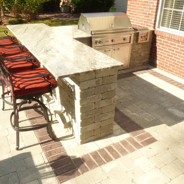 Outdoor living spaces - Outdoor kitchens & bars - Executive Landscape Northville