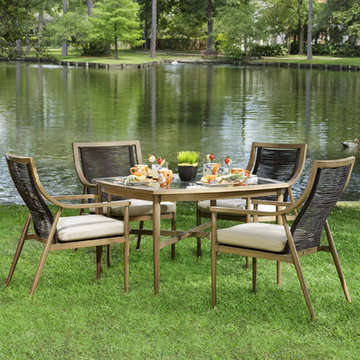 Outdoor Mid-Century Dining by the Pond