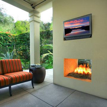 Outdoor Modern Two-Sided Fireplace