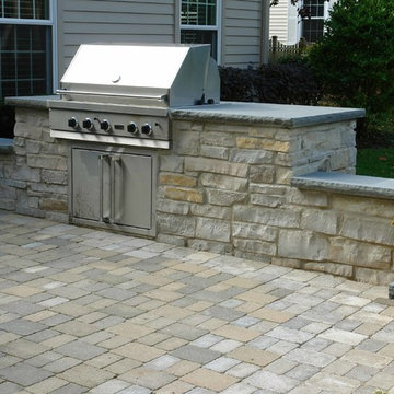 Outdoor Patio, Built-In-Grill, Seatwalls, & Water Feature