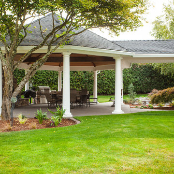 Outdoor Pavilion is so comfortable, you may never want to go back in the house!!