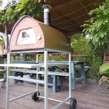 Outdoor Wood fired oven, Pizza Party garden location