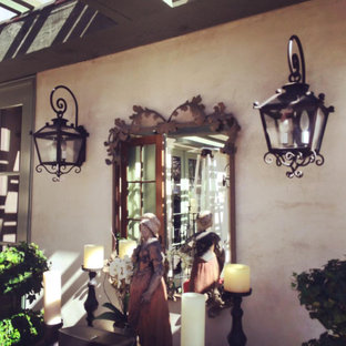 Idee per un patio o portico rustico