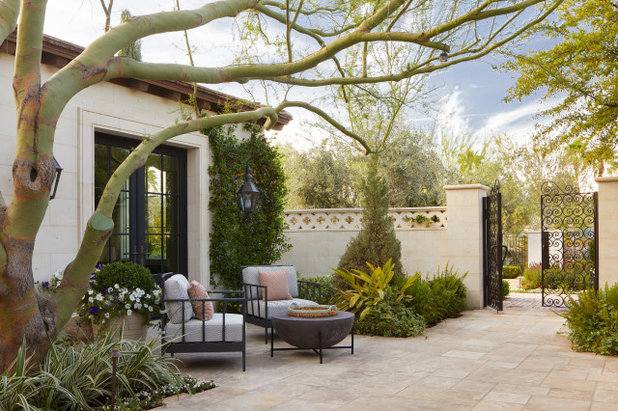 American Traditional Patio by Laura Kehoe Design