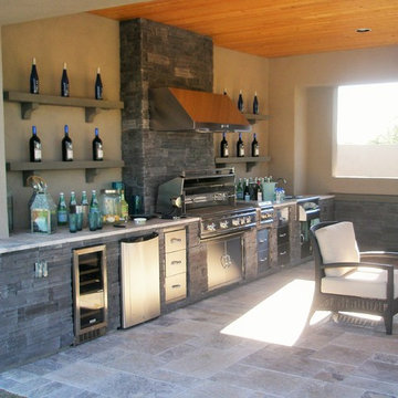 Paradise Valley Outdoor Kitchen & Bath