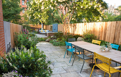 A Garden Oasis in the Middle of a Bustling City