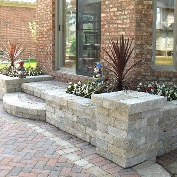 Patio Steps with Raised Planters