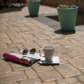 Patio with all the Trimmings