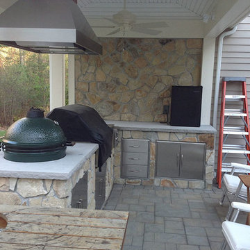 Patios & Outdoor Kitchens