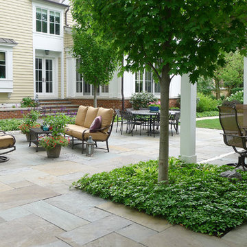 Patterned Bluestone Patio in a Full Range of Colors