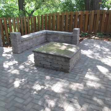 Paver Fire Pit and Sitting Wall