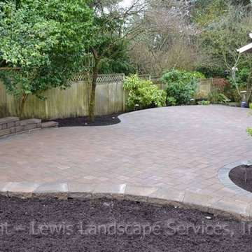 Paver Patio & Seat Wall with Outdoor Lighting System