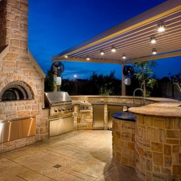Pizza Oven_outdoor kitchen, by Renato