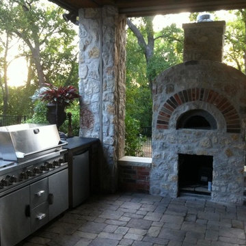 Pizza Oven_outdoor kitchen, by Renato