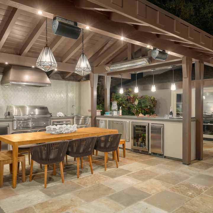 Ideas para patios | Diseños de patios con cocina exterior - Agosto 2022