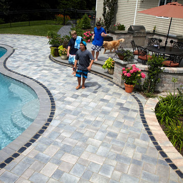 Pool deck with Richcliff and Courstone paver by Unilock