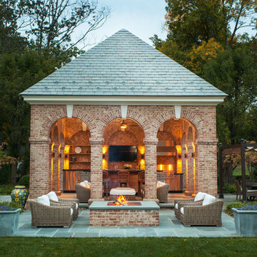 Pool House on a Georgian Estate