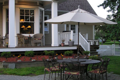 Inspiration for a craftsman patio remodel in New York