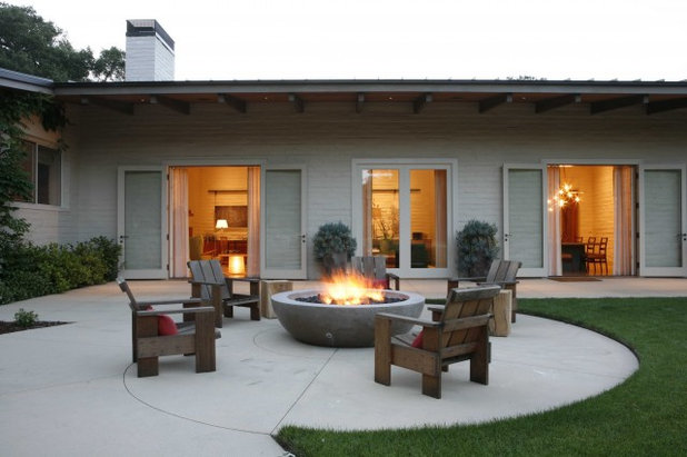 Midcentury Patio by User