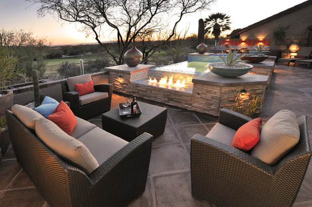 Southwestern Patio by Prideaux Design