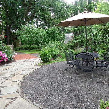 Rain garden, gravel patio