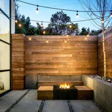 residence/work station/art studio in san francisco