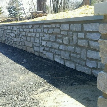 Retaining Wall - Natural Stone Veneer - Greenville, De