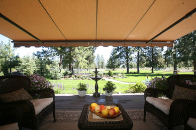 Retractable Exterior Awning