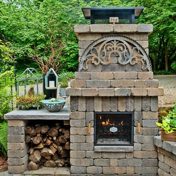 Rustic patio cover & fireplaces - Vancouver, WA