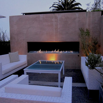 Santa Barbara Contemporary Outdoor Fireplace