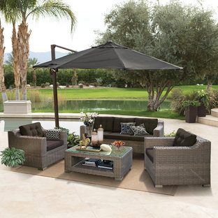 Trendy patio photo in Orange County