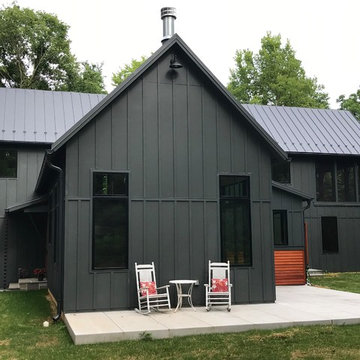 Shepherdstown, Contemporary, Modern Farmhouse in the forest