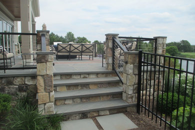 Sideview Bluestone terrace with cable railings