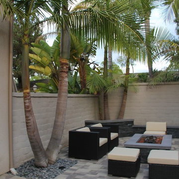 Small-Backyard-Patio-Fire-Pit-Planters-Walls-Project-VIEW-2