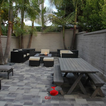 Small-Backyard-Patio-Fire-Pit-Planters-Walls-Project-VIEW-3