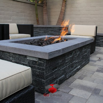 Small-Backyard-Patio-Fire-Pit-Planters-Walls-Project-VIEW-5
