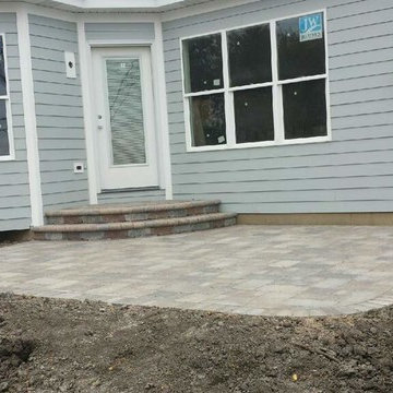Small Paver Patio on a Winfield New Home Construction
