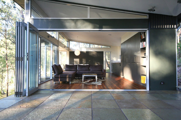 Contemporary Patio by Sandberg Schoffel Architects