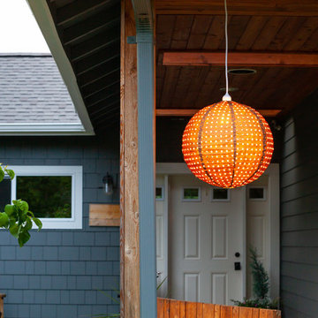 Soji Stella Nova – Indoor / Outdoor Tyvek® Pendant Lamp