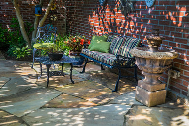 Inspiration for a transitional patio remodel in San Diego