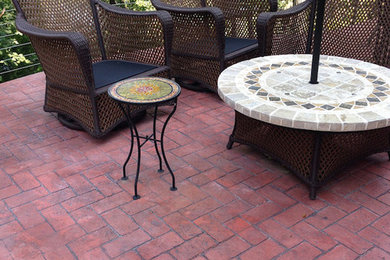 Back patio in Chicago with concrete paving.