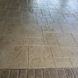 https://www.houzz.com/hznb/photos/stamped-concrete-traditional-patio-houston-phvw-vp~77751515